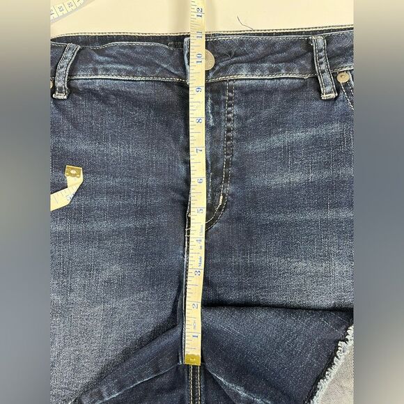 Silver Jeans Elyse Short Womens Plus Size 18 Denim Distressed Raw Hem Shorts - Picture 8 of 9